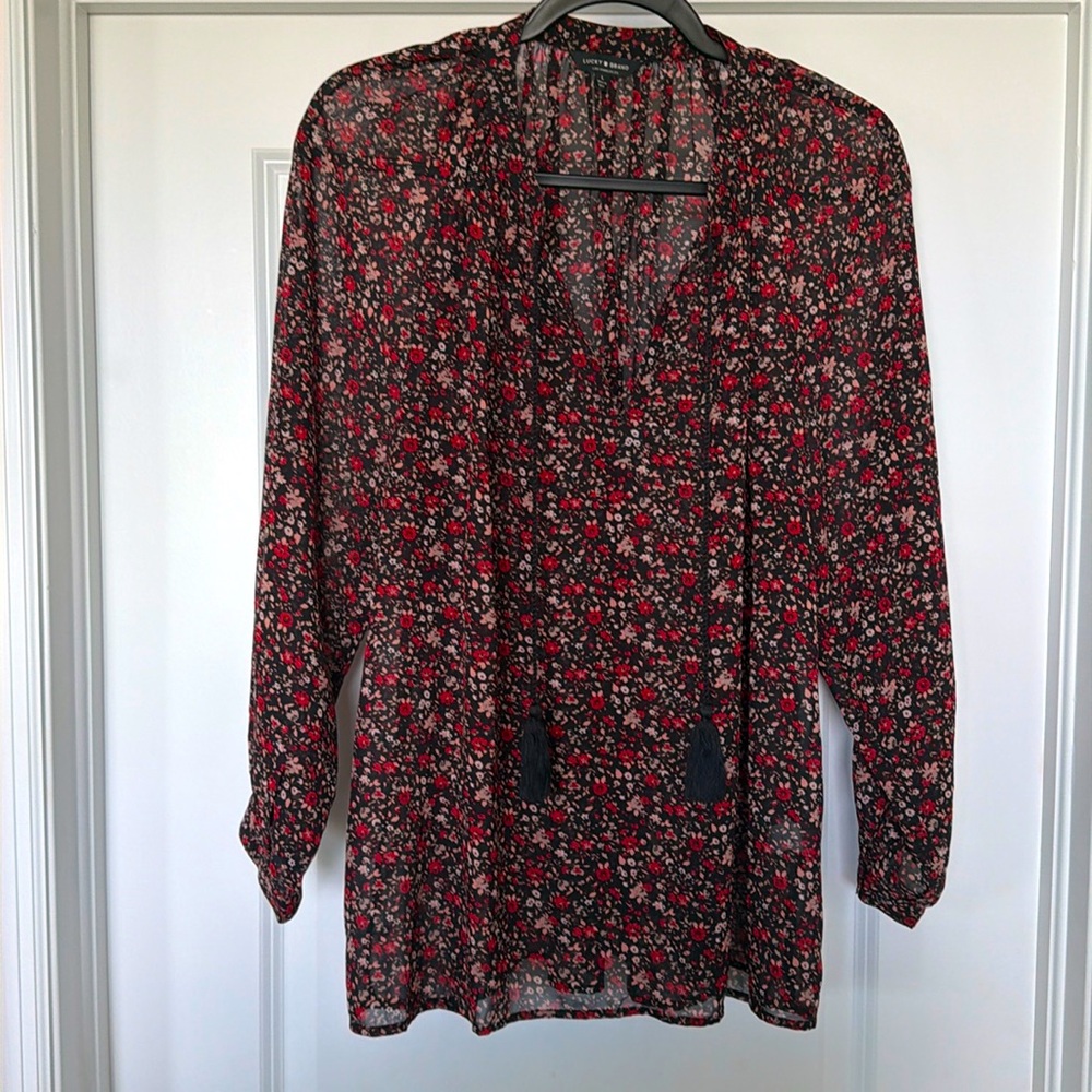 Luck Brand Black and Red Floral Sheer Tie Neck Blouse Size Large